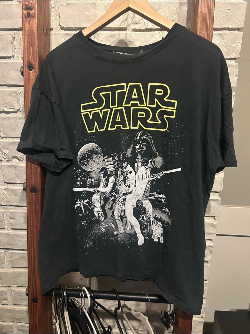 classic vintage-style Star Wars movie poster collage T-shirt Size S